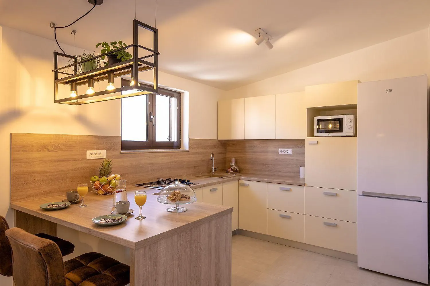 Modernes Apartment Mit Traumhaften Meerblick, Nur 400 Meter Zum Strand 크리크베니카 크로아티아